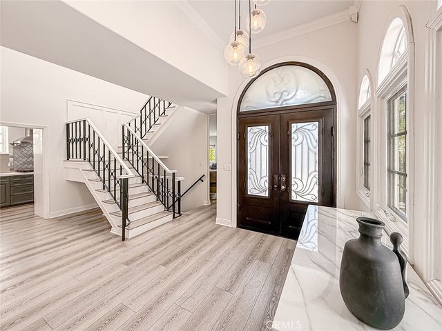21047 Dumetz Road, Woodland Hills, CA 91364