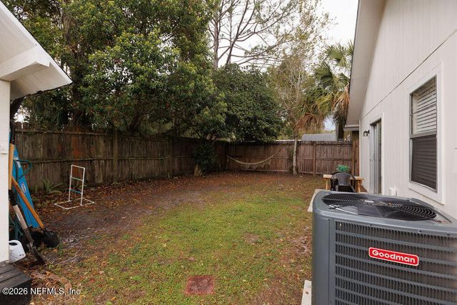 1324 INDEPENDENCE Drive C, Orange Park, FL 32065