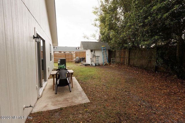 1324 INDEPENDENCE Drive C, Orange Park, FL 32065