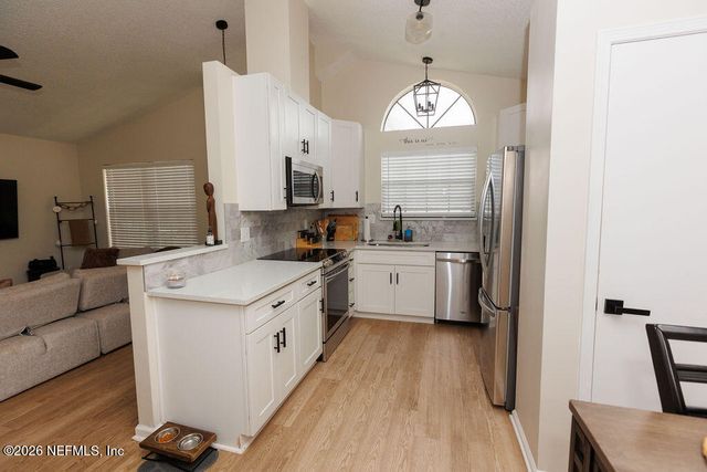 1324 INDEPENDENCE Drive C, Orange Park, FL 32065