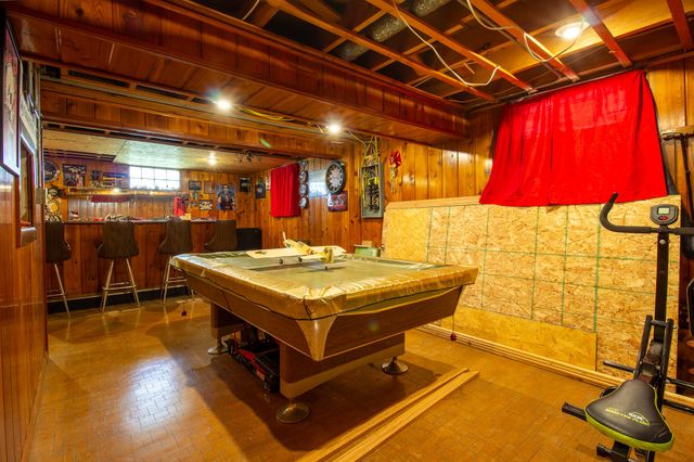 1023 E 29th Avenue, Lake Station, IN 46405