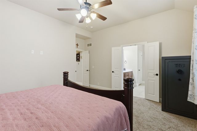 1385 Litchfield Lane, Burleson, TX 76028