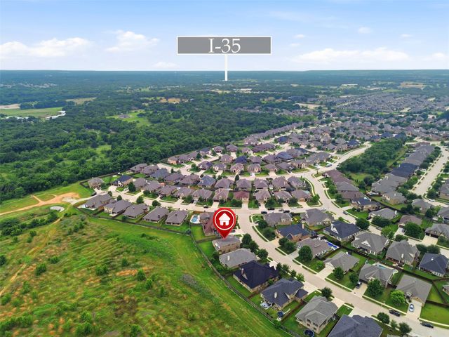 1385 Litchfield Lane, Burleson, TX 76028