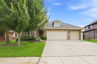 1385 Litchfield Lane, Burleson, TX 76028