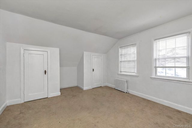 81 Stuart Street, Lynbrook, NY 11563