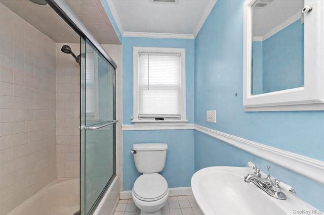 81 Stuart Street, Lynbrook, NY 11563