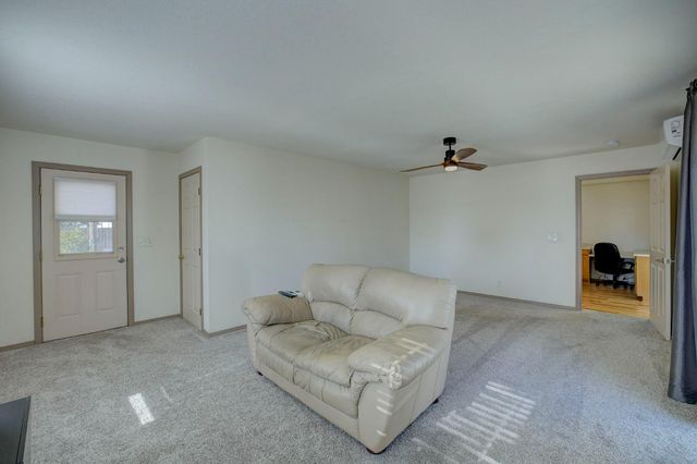 2895 Baseline Rd, Roseville, CA 95747