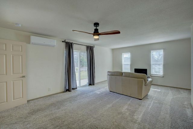 2895 Baseline Rd, Roseville, CA 95747