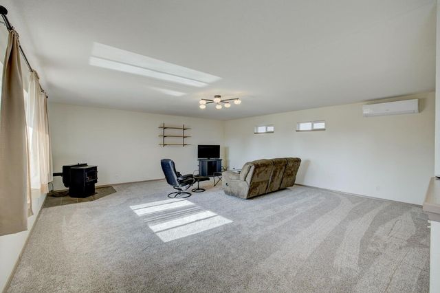 2895 Baseline Rd, Roseville, CA 95747