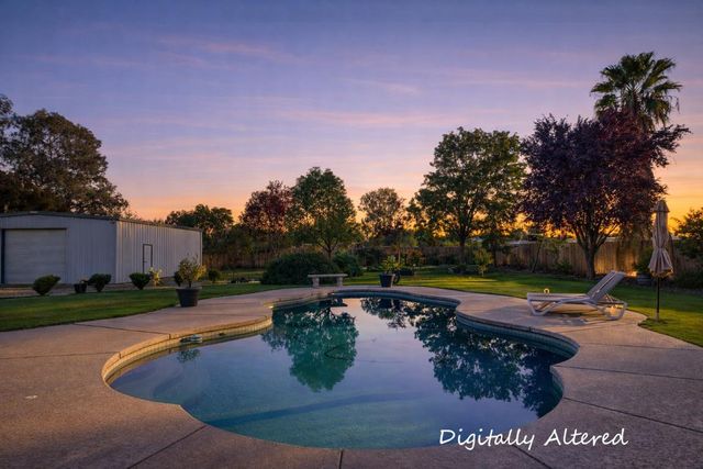 2895 Baseline Rd, Roseville, CA 95747