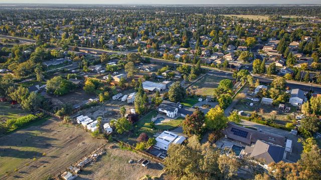 2895 Baseline Rd, Roseville, CA 95747