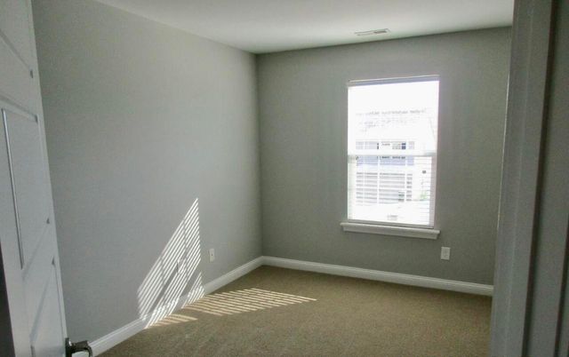 163 Sutton Place Boulevard, Georgetown, KY 40324
