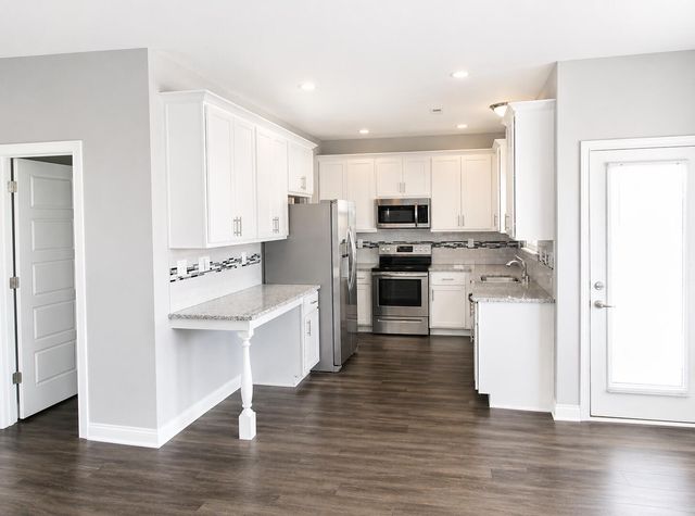 163 Sutton Place Boulevard, Georgetown, KY 40324