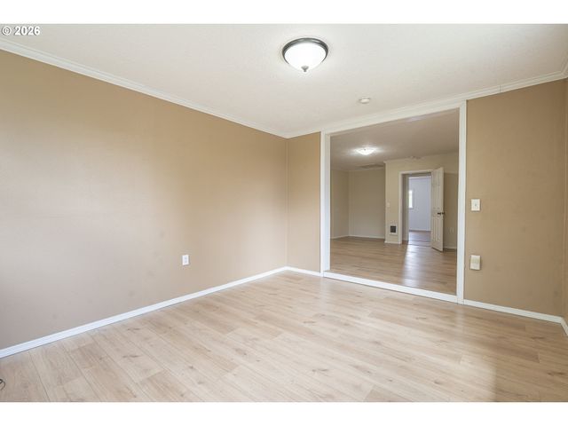 301 FLOWER Ln, Dayton, OR 97114