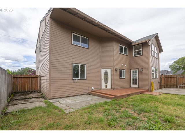 301 FLOWER Ln, Dayton, OR 97114