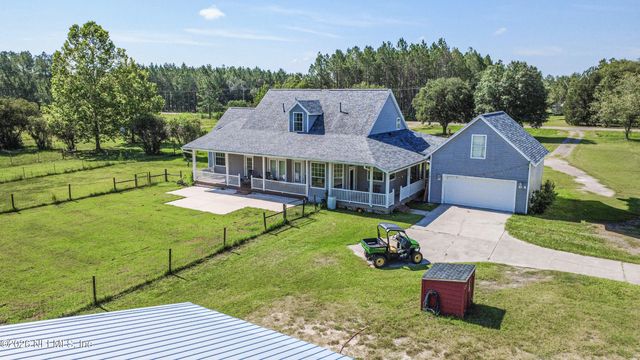 8219 MUD LAKE Road, Macclenny, FL 32063