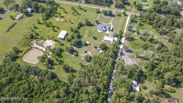 8219 MUD LAKE Road, Macclenny, FL 32063