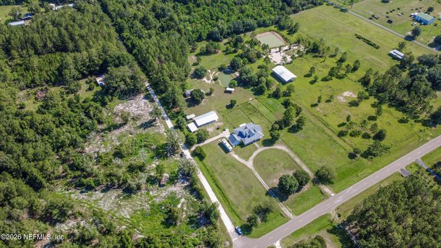 8219 MUD LAKE Road, Macclenny, FL 32063