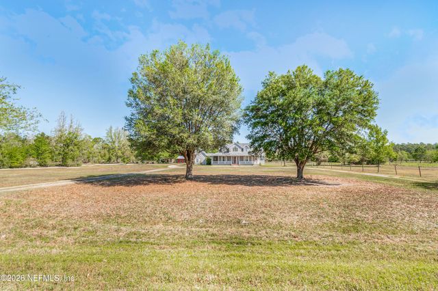 8219 MUD LAKE Road, Macclenny, FL 32063