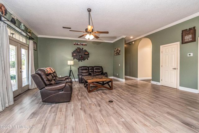 8219 MUD LAKE Road, Macclenny, FL 32063