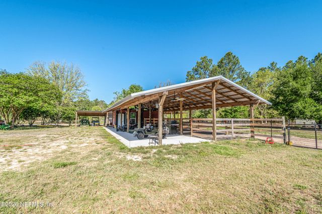 8219 MUD LAKE Road, Macclenny, FL 32063