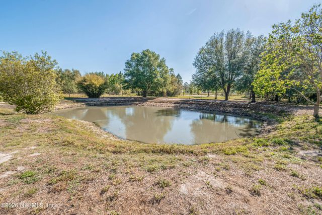 8219 MUD LAKE Road, Macclenny, FL 32063