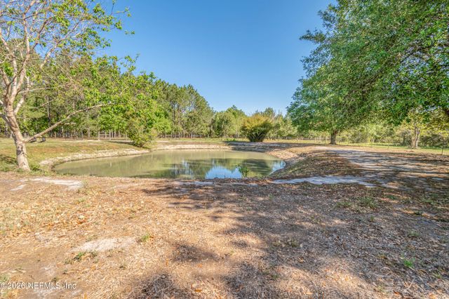 8219 MUD LAKE Road, Macclenny, FL 32063