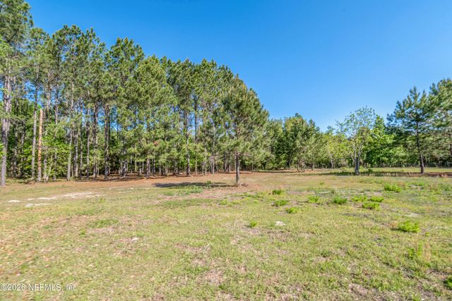 8219 MUD LAKE Road, Macclenny, FL 32063
