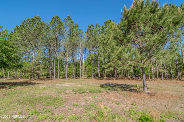 8219 MUD LAKE Road, Macclenny, FL 32063