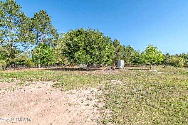 8219 MUD LAKE Road, Macclenny, FL 32063