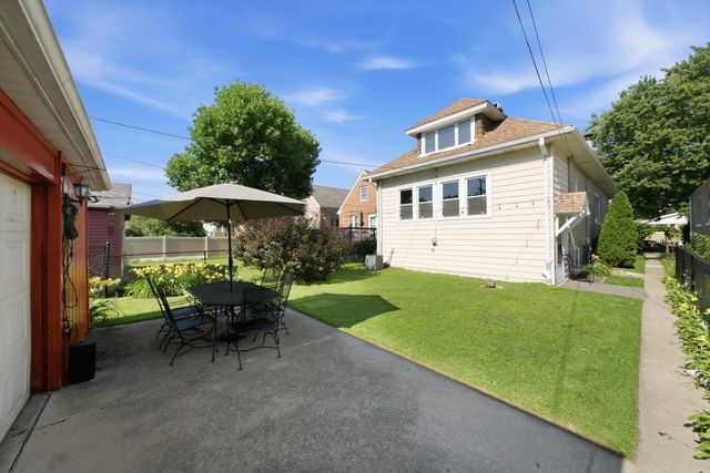 3616 Wisconsin Avenue, Berwyn, IL 60402