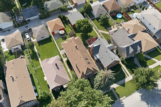 3616 Wisconsin Avenue, Berwyn, IL 60402