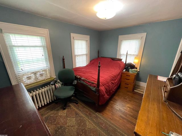 26689 Elm Street, Roseville, MI 48066