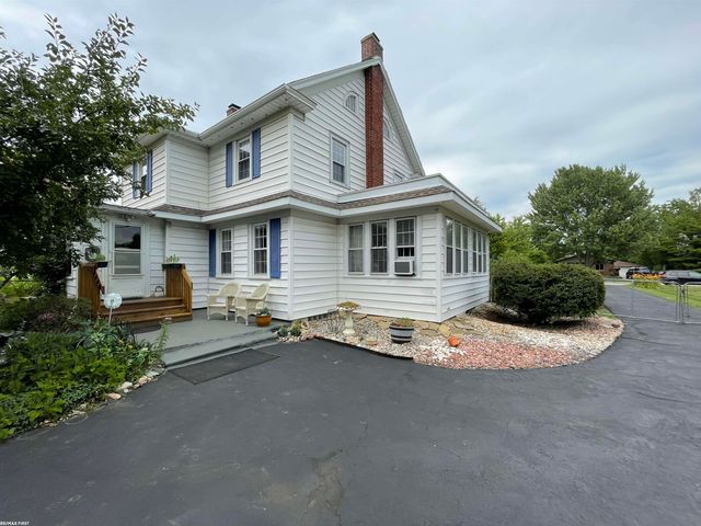 26689 Elm Street, Roseville, MI 48066