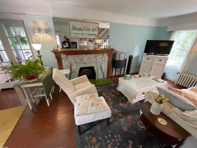26689 Elm Street, Roseville, MI 48066