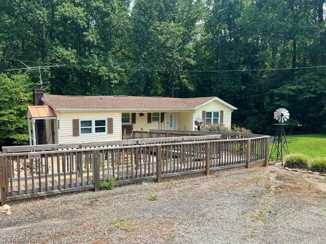 3944 Mount Bethel Church Road, East Bend, NC 27018
