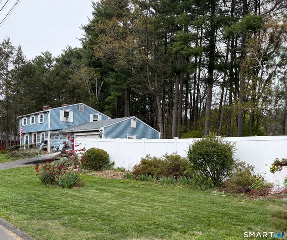 32 Brook Road, Enfield, CT 06082