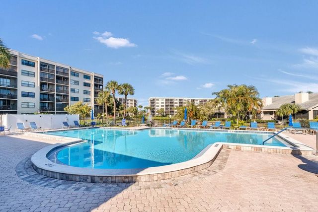 1328 PASADENA AVENUE S 308, South Pasadena, FL 33707