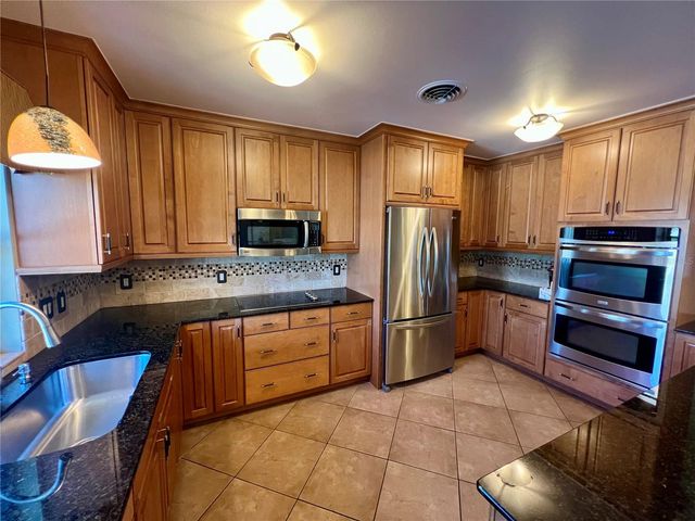 1328 PASADENA AVENUE S 308, South Pasadena, FL 33707