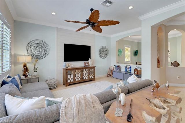 2165 Vardin PL, Naples, FL 34120