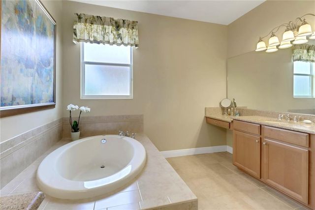 2165 Vardin PL, Naples, FL 34120