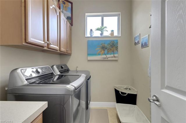 2165 Vardin PL, Naples, FL 34120
