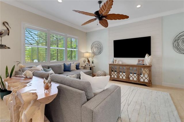2165 Vardin PL, Naples, FL 34120