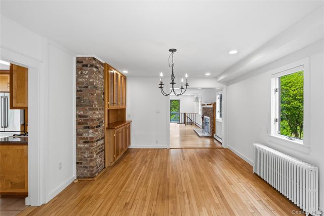 81 Old Post Road, East Setauket, NY 11733