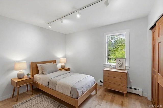 81 Old Post Road, East Setauket, NY 11733