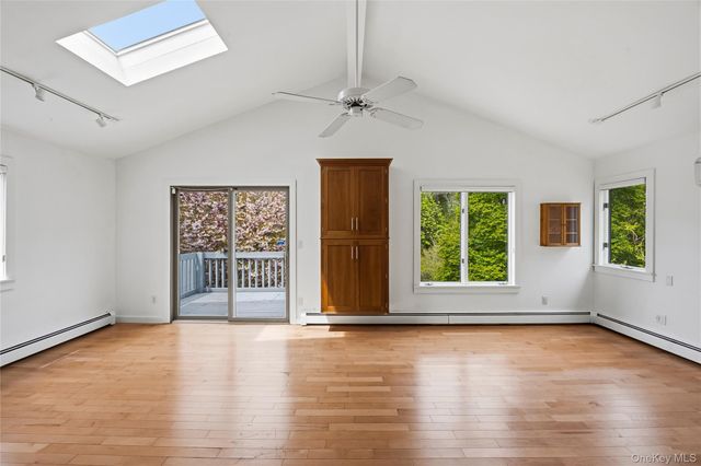 81 Old Post Road, East Setauket, NY 11733