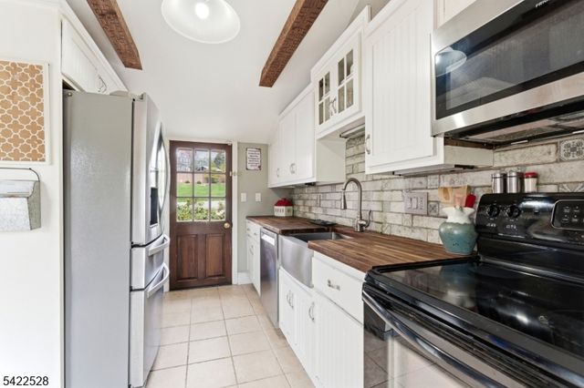 3 Alder Dr, Sparta Twp., NJ 07871