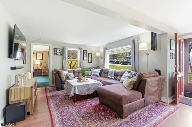 3 Alder Dr, Sparta Twp., NJ 07871
