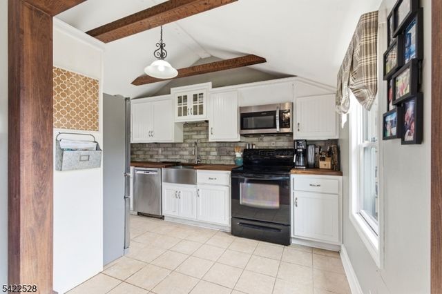3 Alder Dr, Sparta Twp., NJ 07871