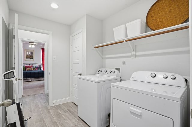 1027 Moss Grove Trail, Justin, TX 76247